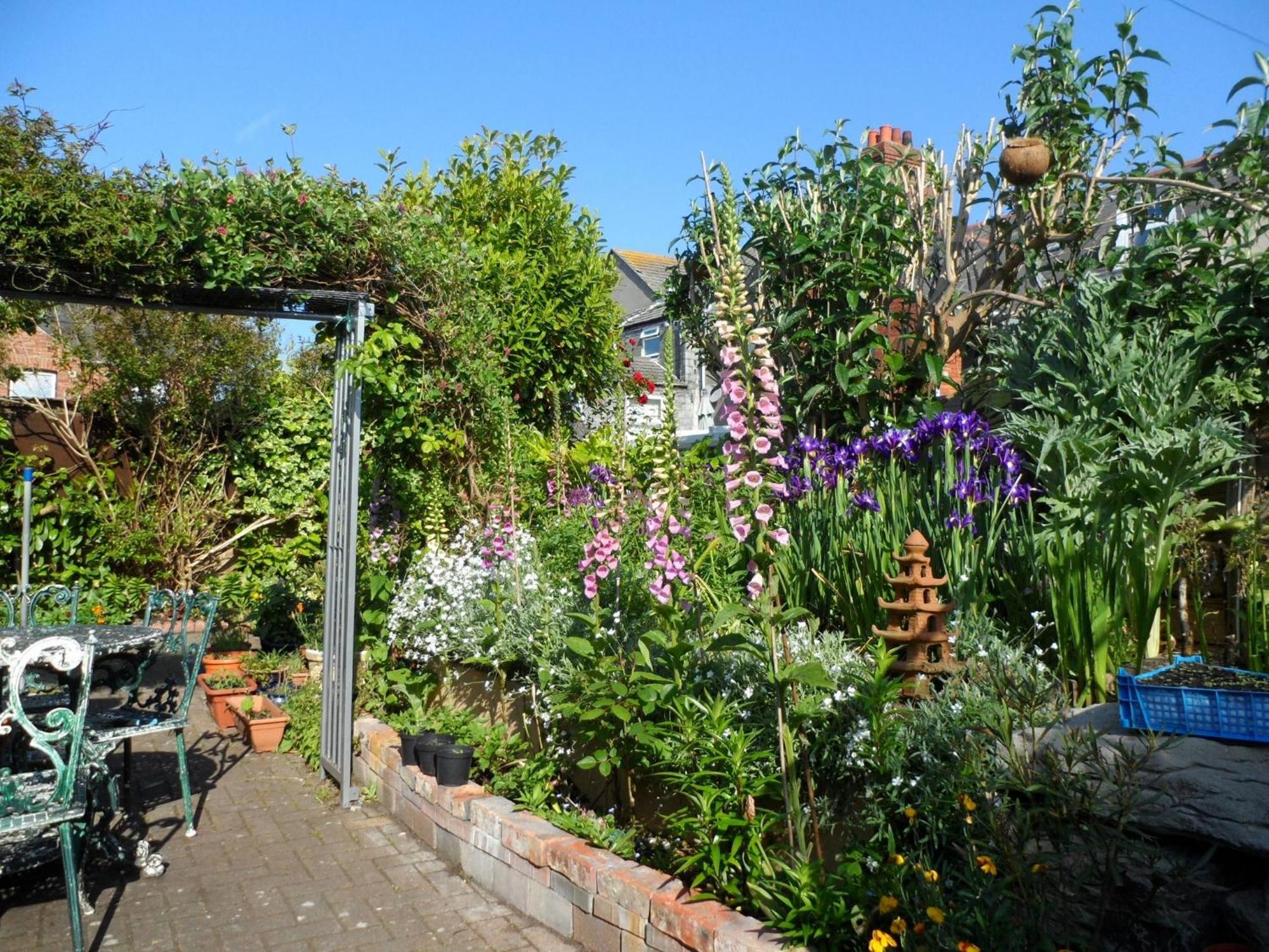 Galway Guest House Уеймут Екстериор снимка