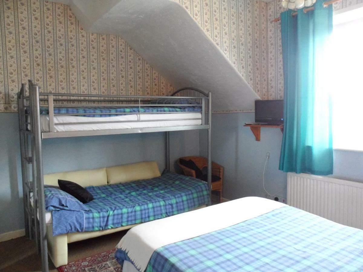 Galway Guest House Уеймут Екстериор снимка